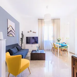 Hostly - Colorhome Midtown - Unique 3 With 3 Private Bathrooms Pisa