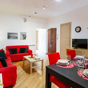 Piazza Delle Vettovaglie Historic Center Flat Appartamento