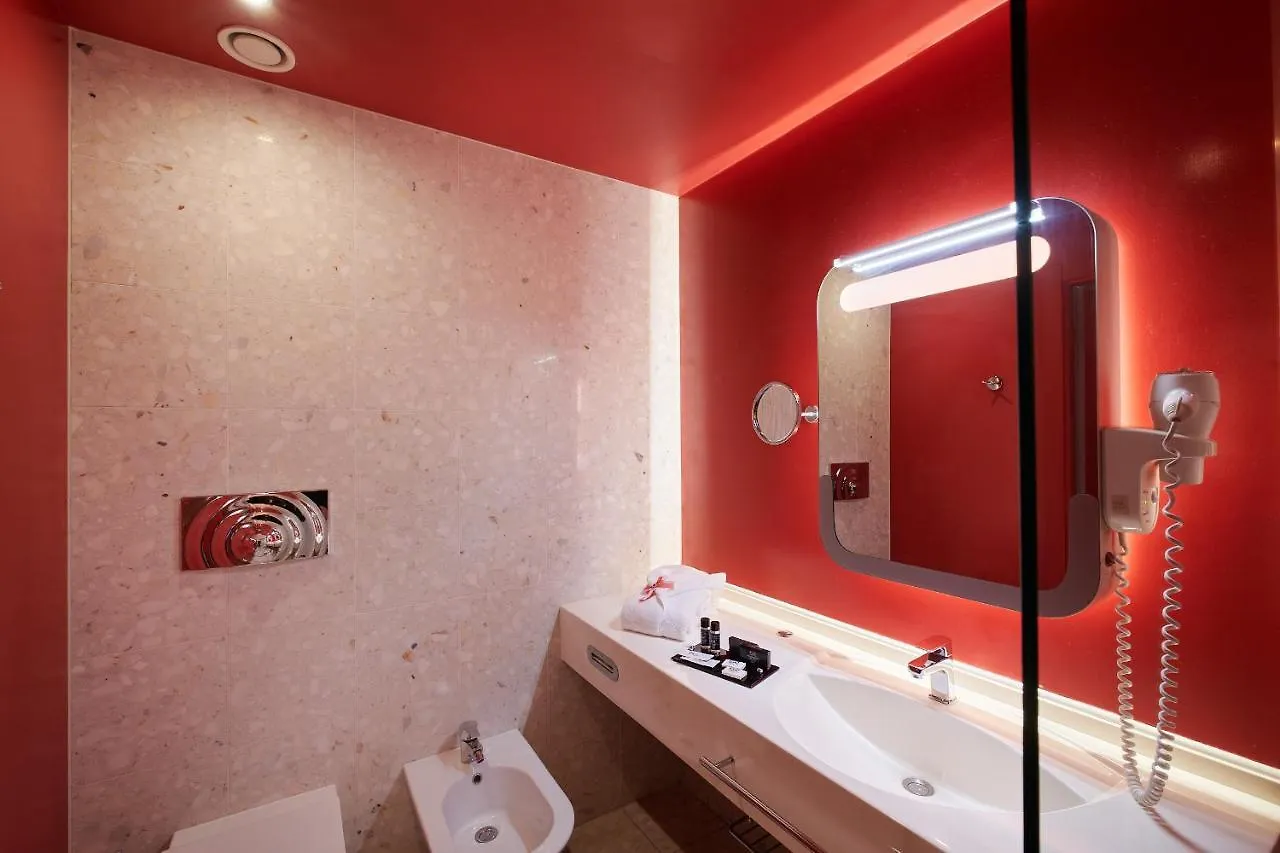 San Ranieri Hotel Πίζα 4*,